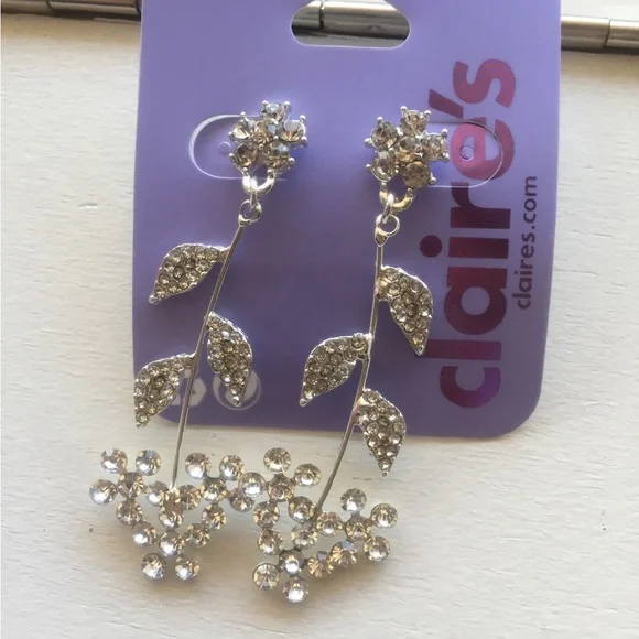 3 sets of Claire’s super cute earrings ❤️ Brand New - Picture 4 of 4